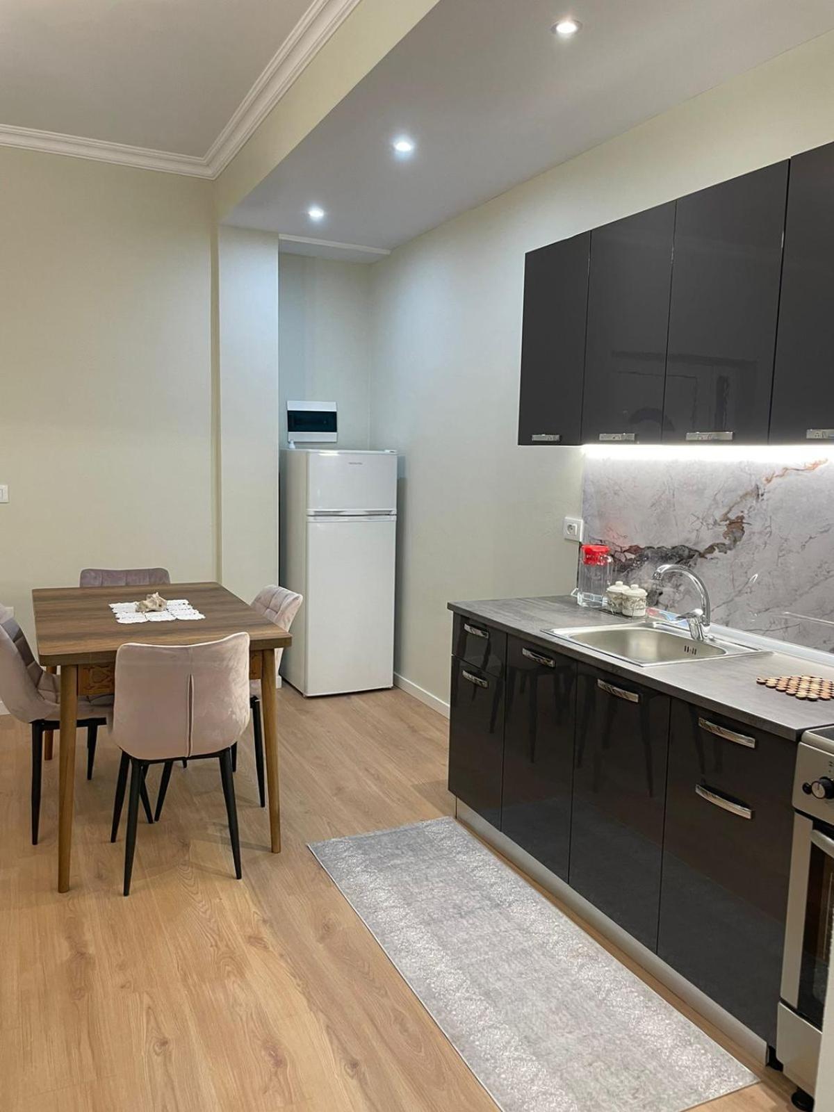 Villa Vsv:Second Flat+Parking Kamez Extérieur photo